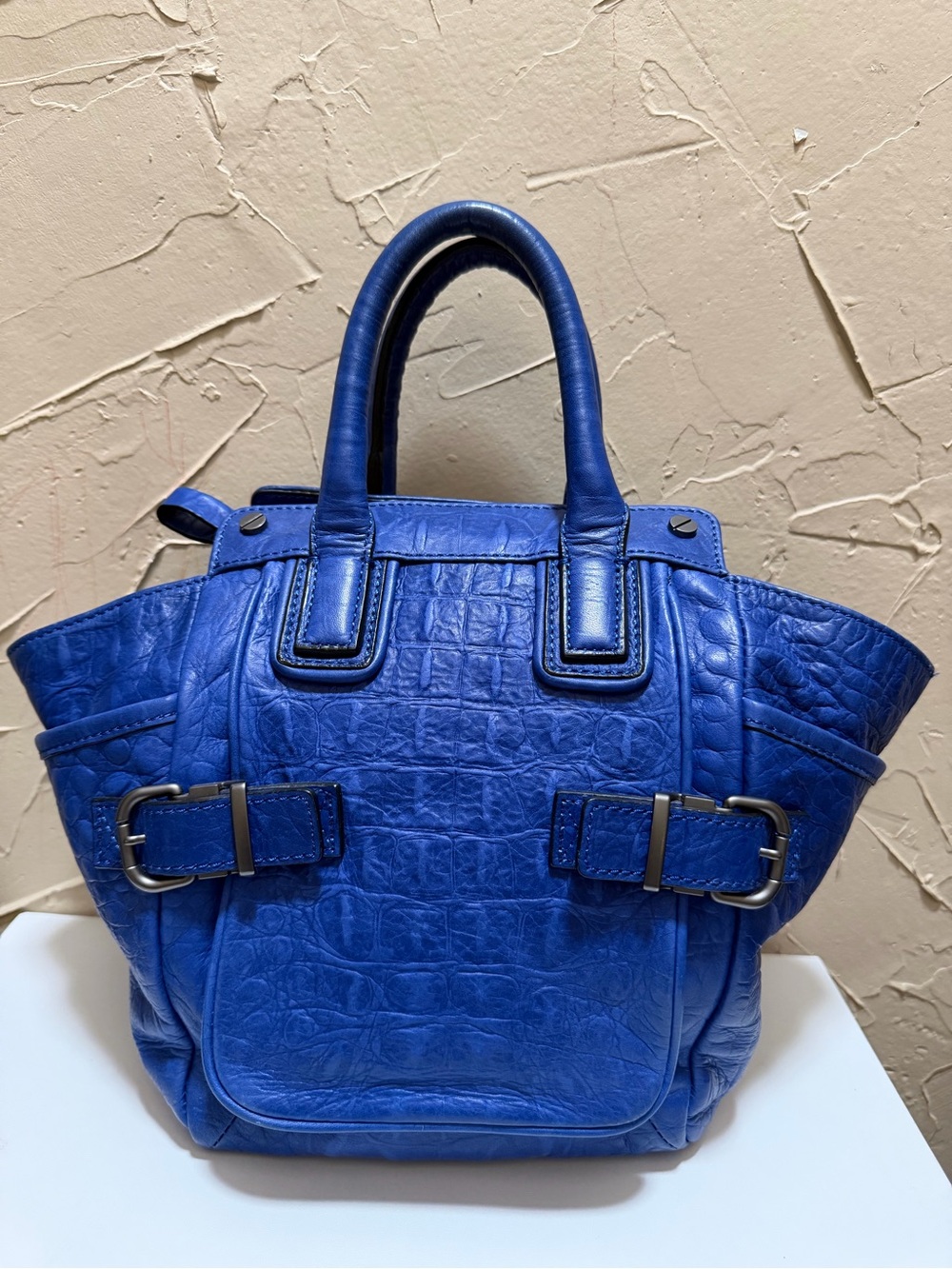 Kenneth Cole New York Hand Bag